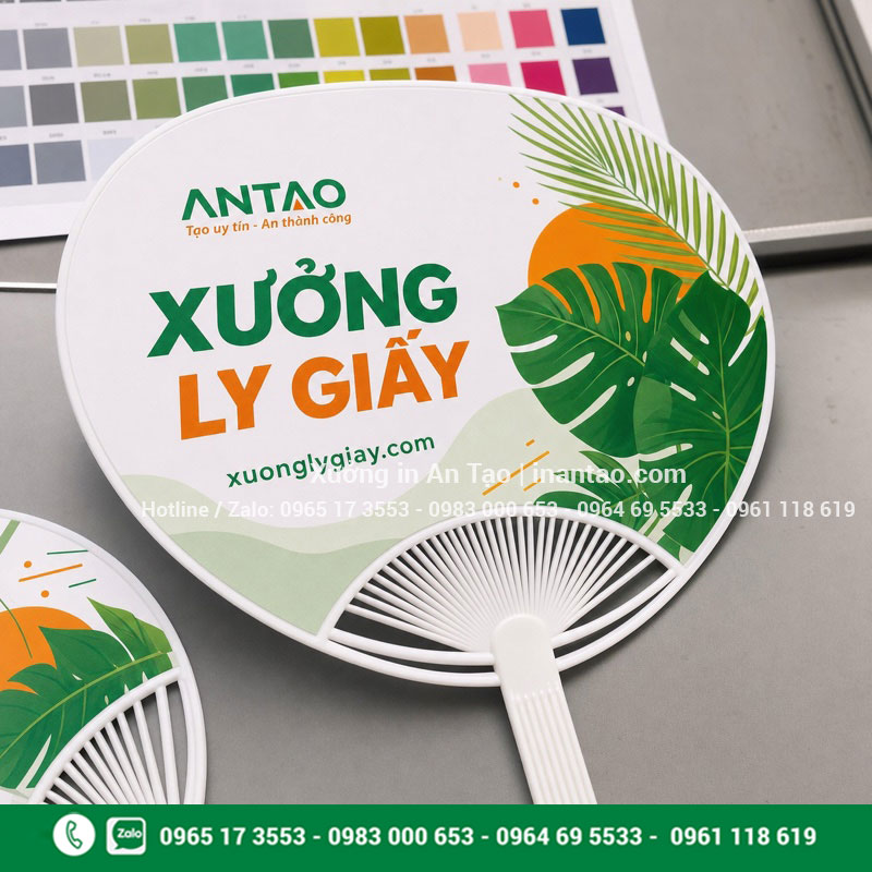 Chất lượng in logo lên quạt Cận cảnh in logo lên quạt sắc nét bằng hệ màu CMYK